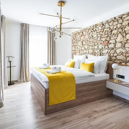 Monner Guest house 4*